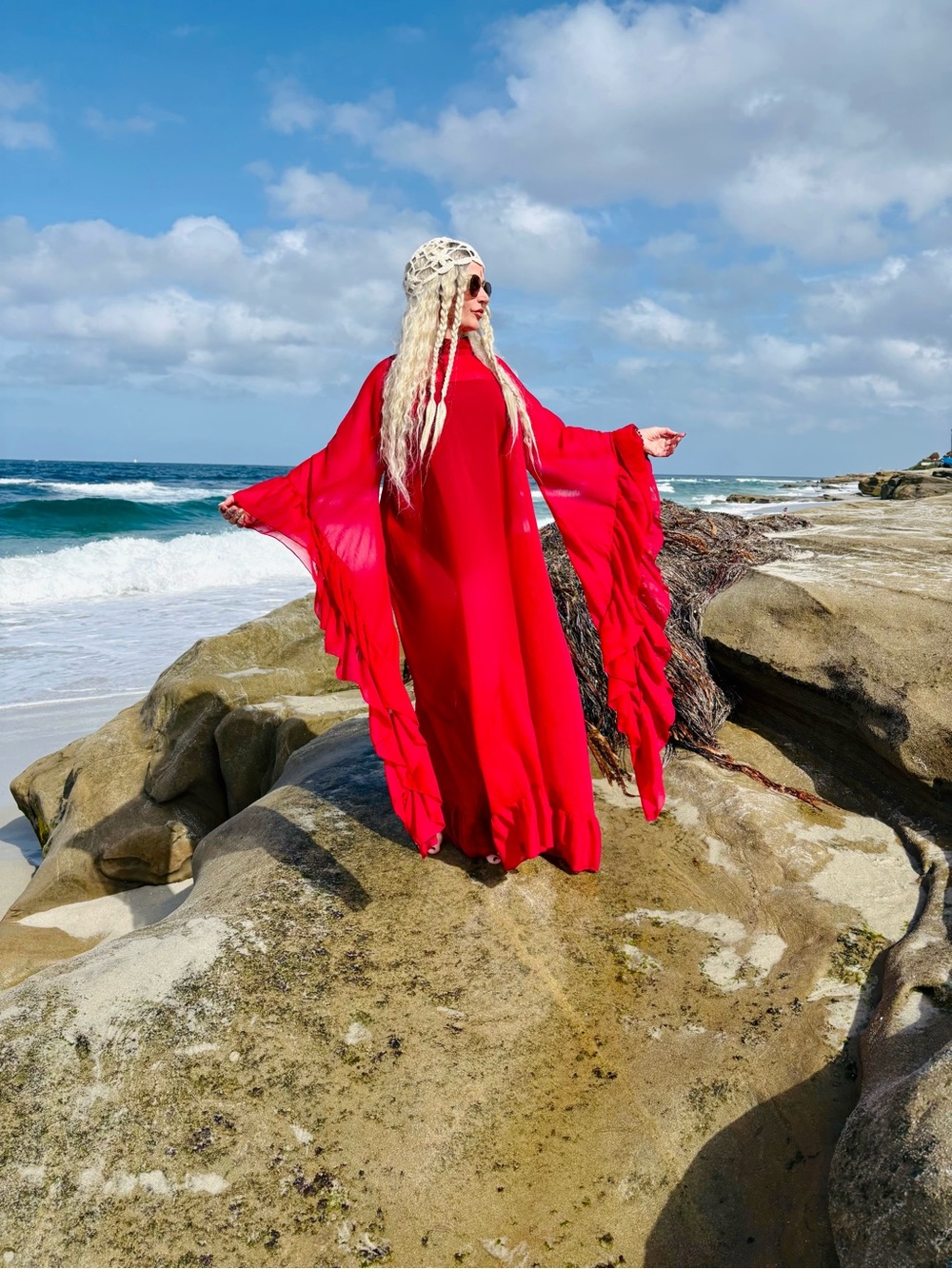 RED BOHEMIAN DREAM RUFFLE ABGEL SLEEVE DRAMATIC FEMININE KAFTAN